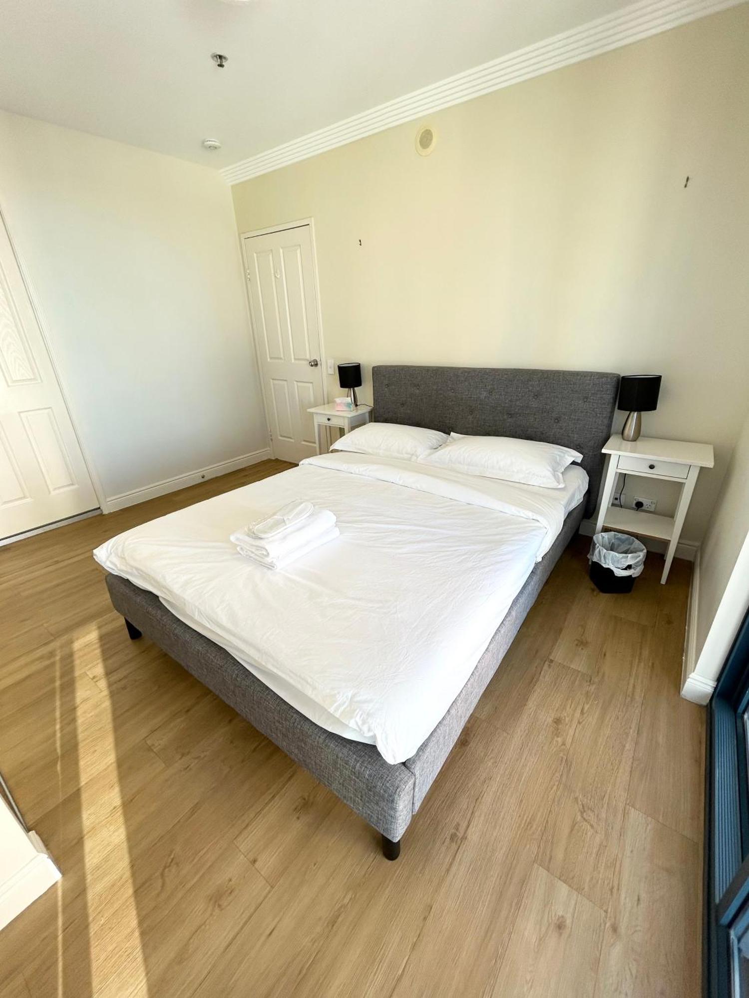 City View Rooms In Shared Apartment บริสเบน ภายนอก รูปภาพ